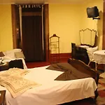 Avenida Hotel