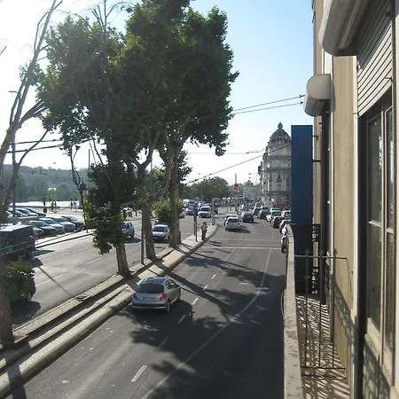 Avenida 호텔 *
