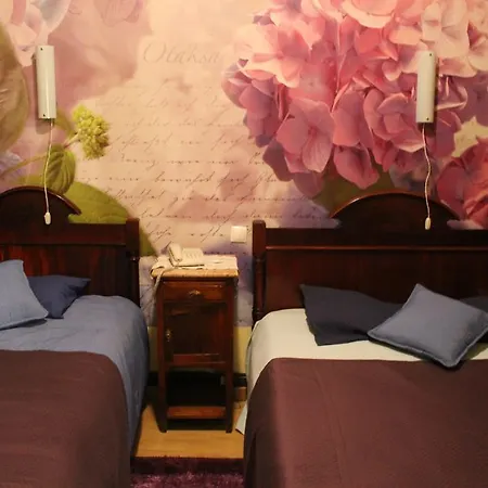 Avenida Hotel